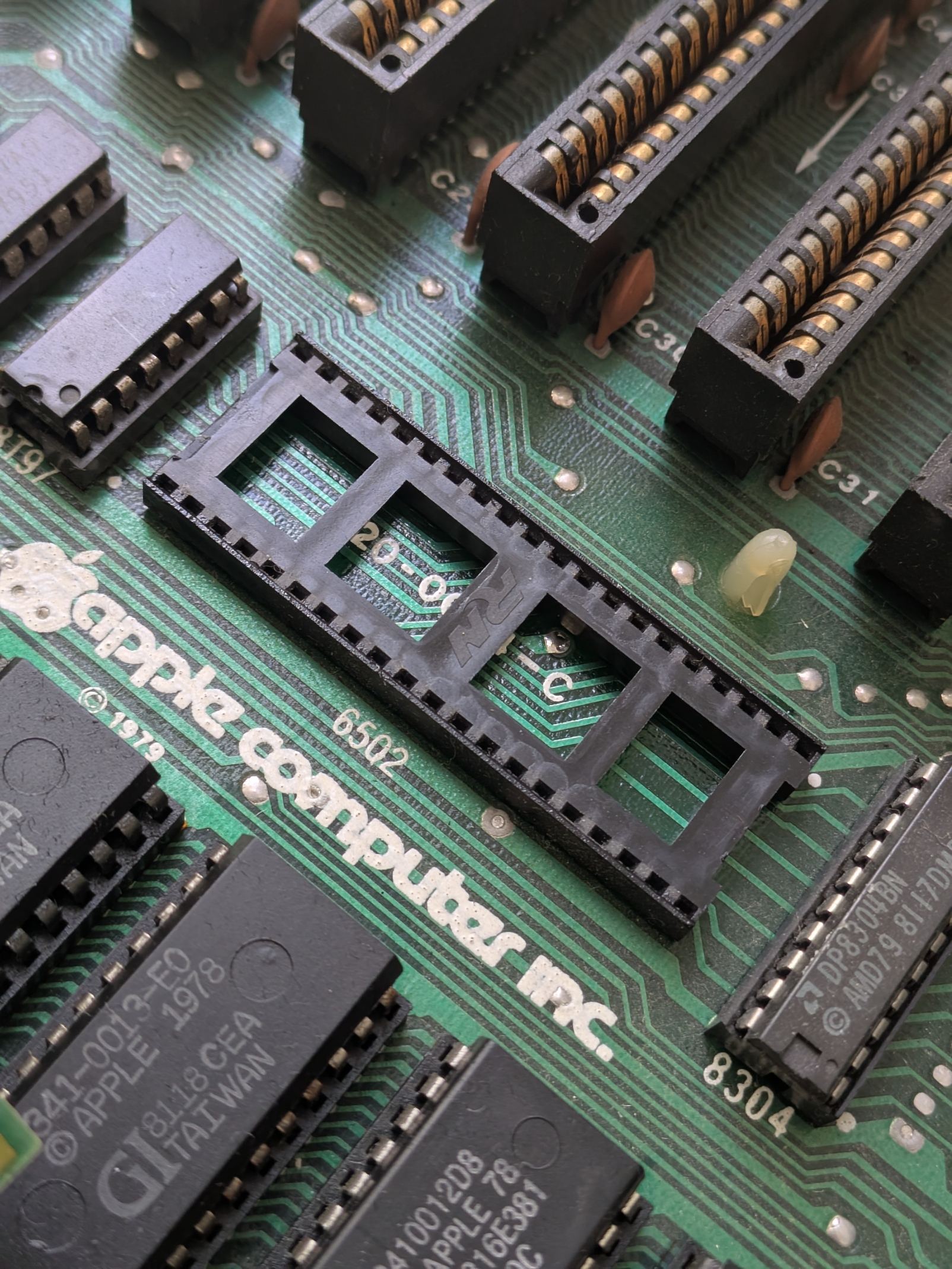 6502 socket on the motherboard